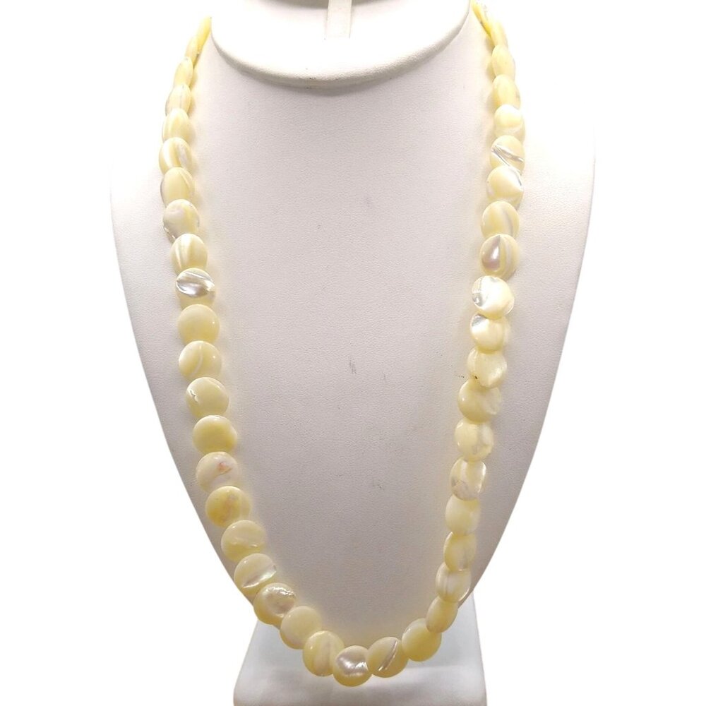 Overlapping Mother of Pearl Discs Necklace, Unique Elegant Bridal Jewelry